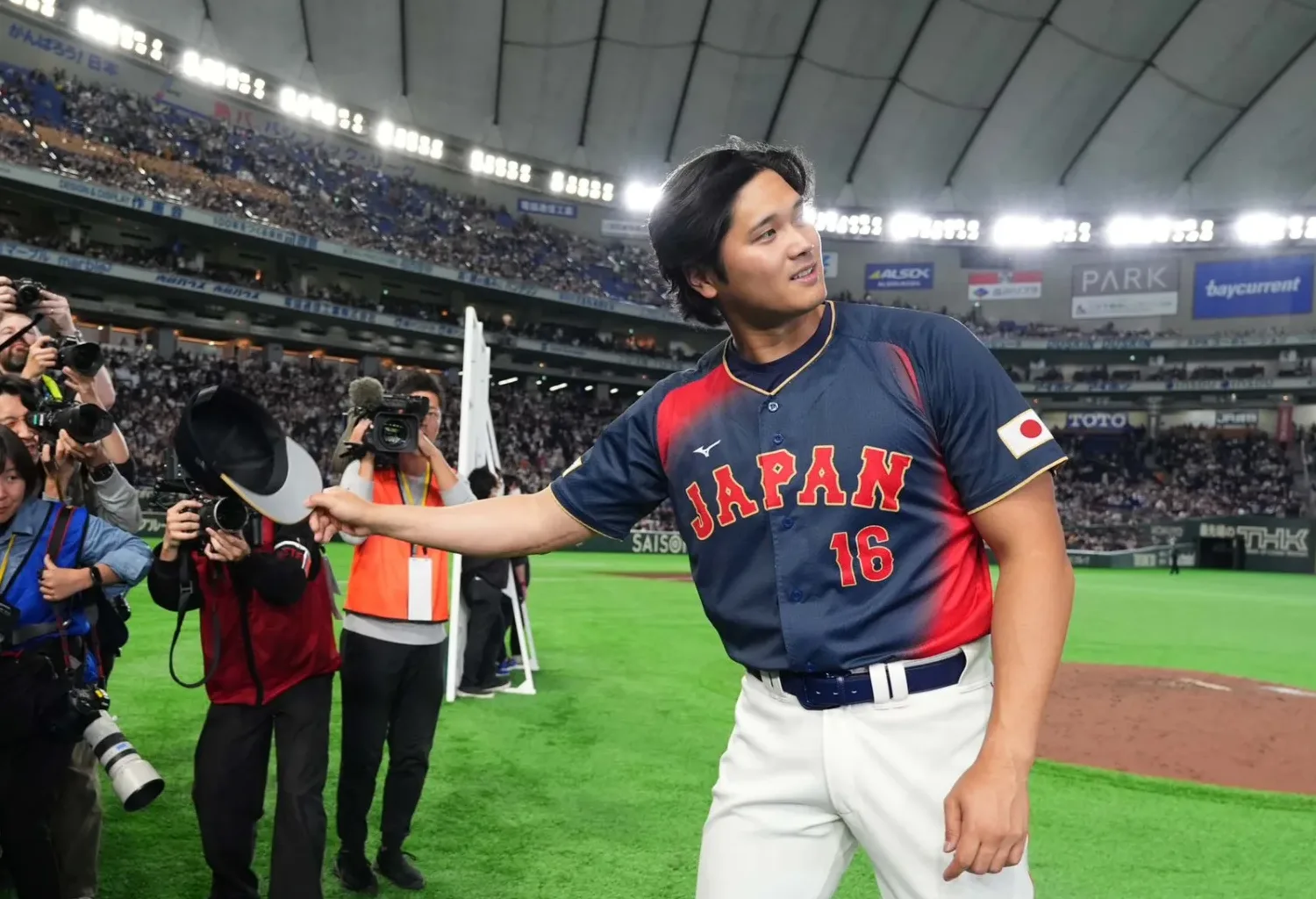 大谷翔平WBC對台敲出滿貫砲，球衣4800萬元落槌。翻攝自X@Sponichi_Photo
