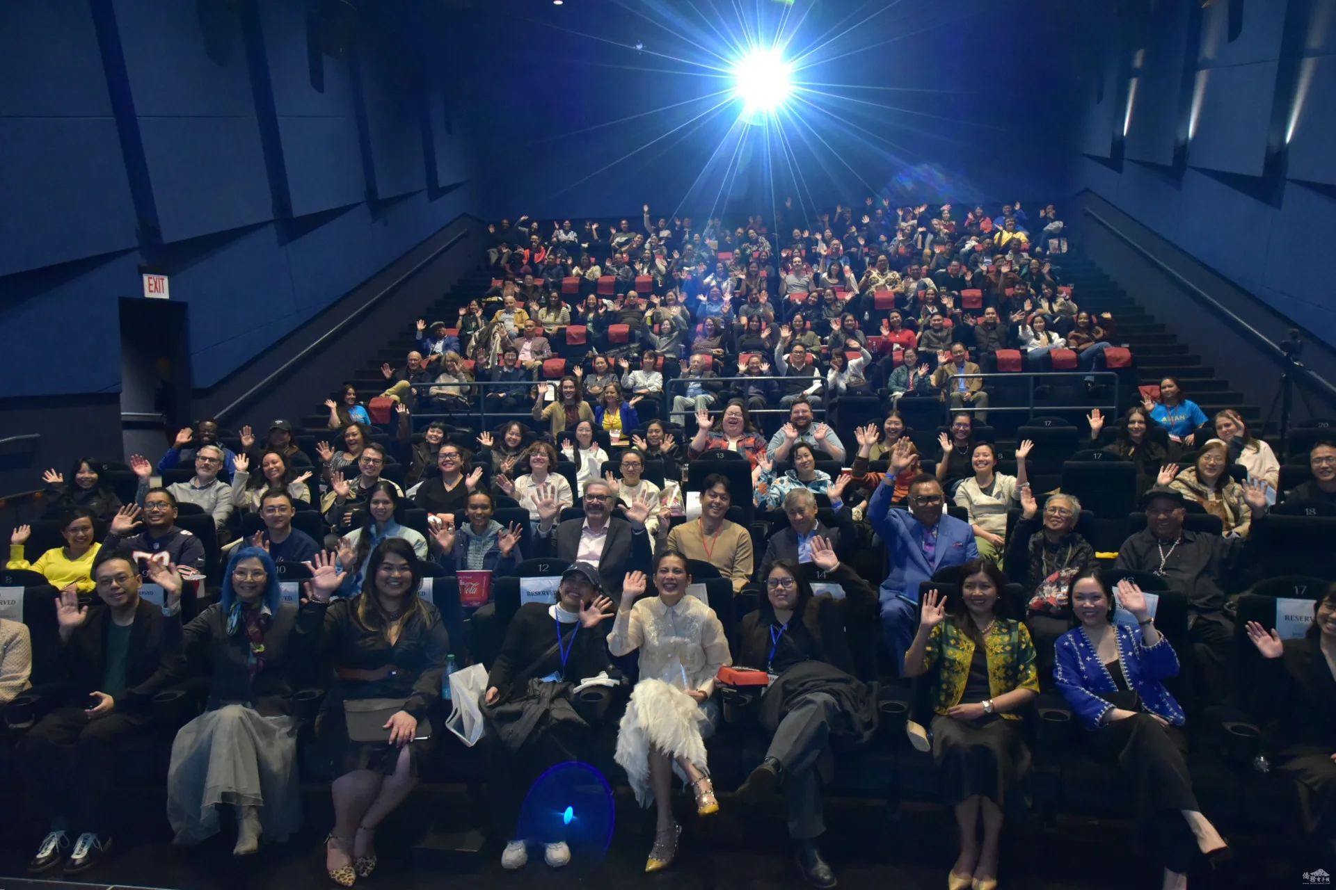 《丟包阿公到我家》在芝加哥「亞洲躍動影展」得到熱烈迴響，首映現場座無虛席。僑務電子報提供