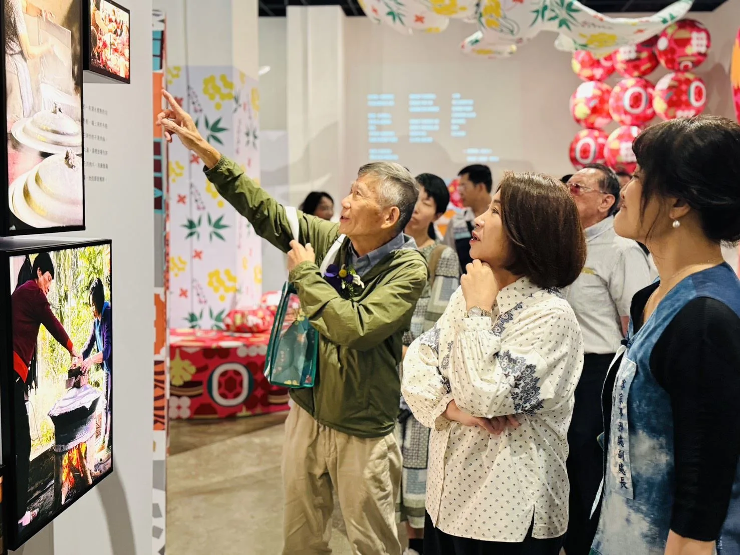 屏菸1936文化基地整修後重新開放，客家館首檔特展「就在前方，我那依山依水的客家」今（9）日舉行開幕活動。屏東縣政府提供