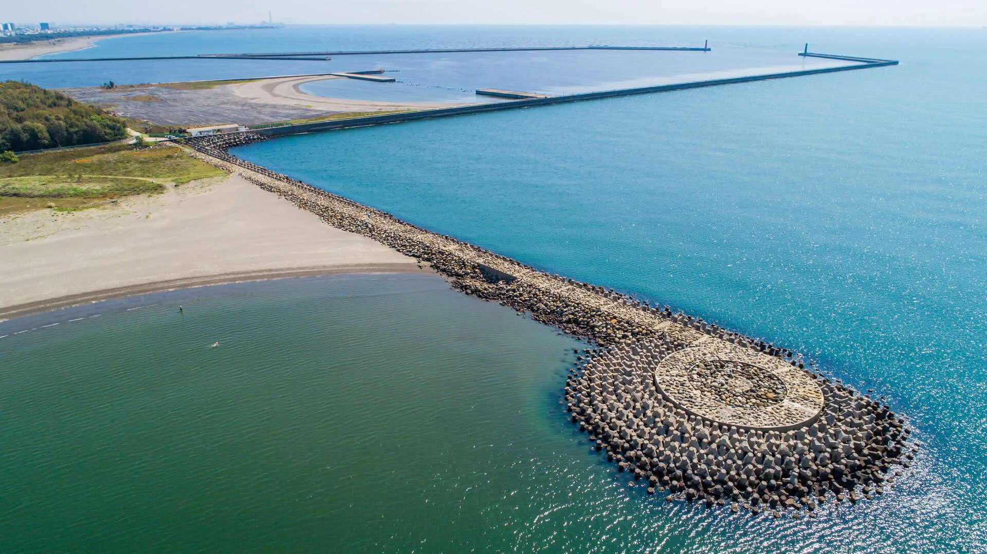 台南漁光島。資料照,台南市政府觀光旅遊局提供