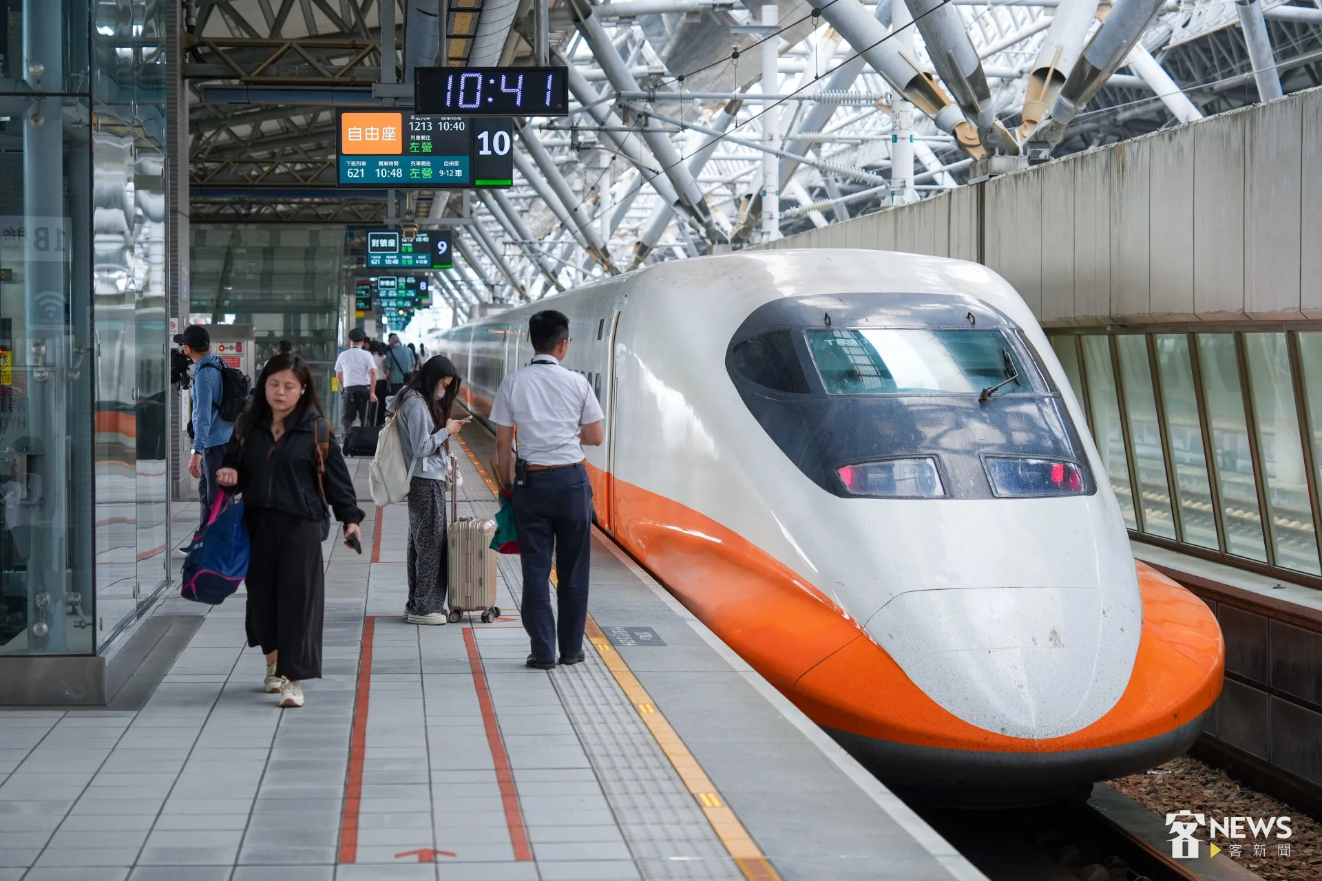 光復節連假高鐵加開86班次　9/25零點起開放購票