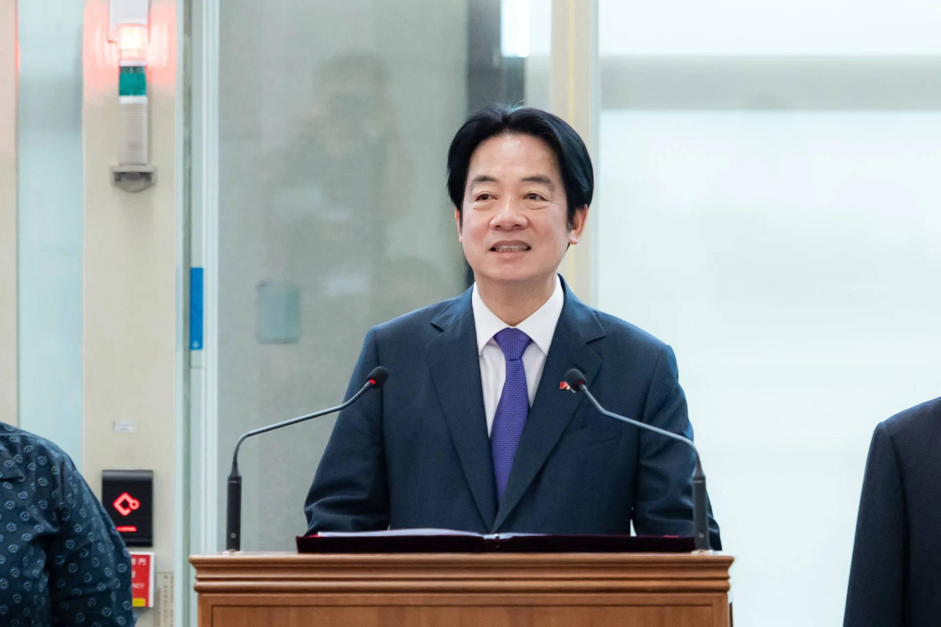 賴清德表示,中華民國台灣信守以規則為基礎的各項國際規範,並致力於國際社會間的互惠與共榮。這次的訪問不僅在敦睦邦誼,行使國家的外交權利,更是台灣與所有理念相近國家共同維護國際秩序的具體展現。總統府提供