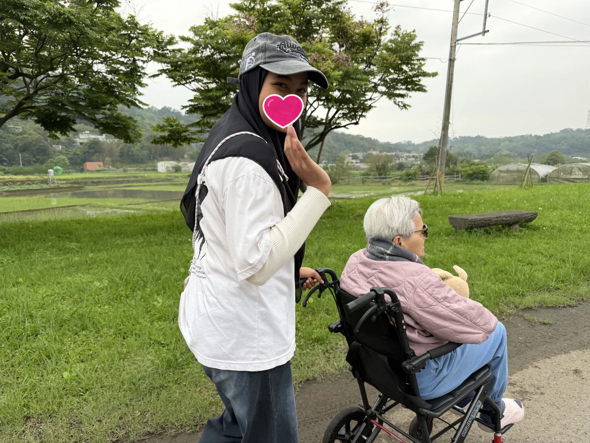 台灣的外籍移工超過83萬人，其中四分之一是家庭看護工，哈妮也是其中之一。李慧宜攝