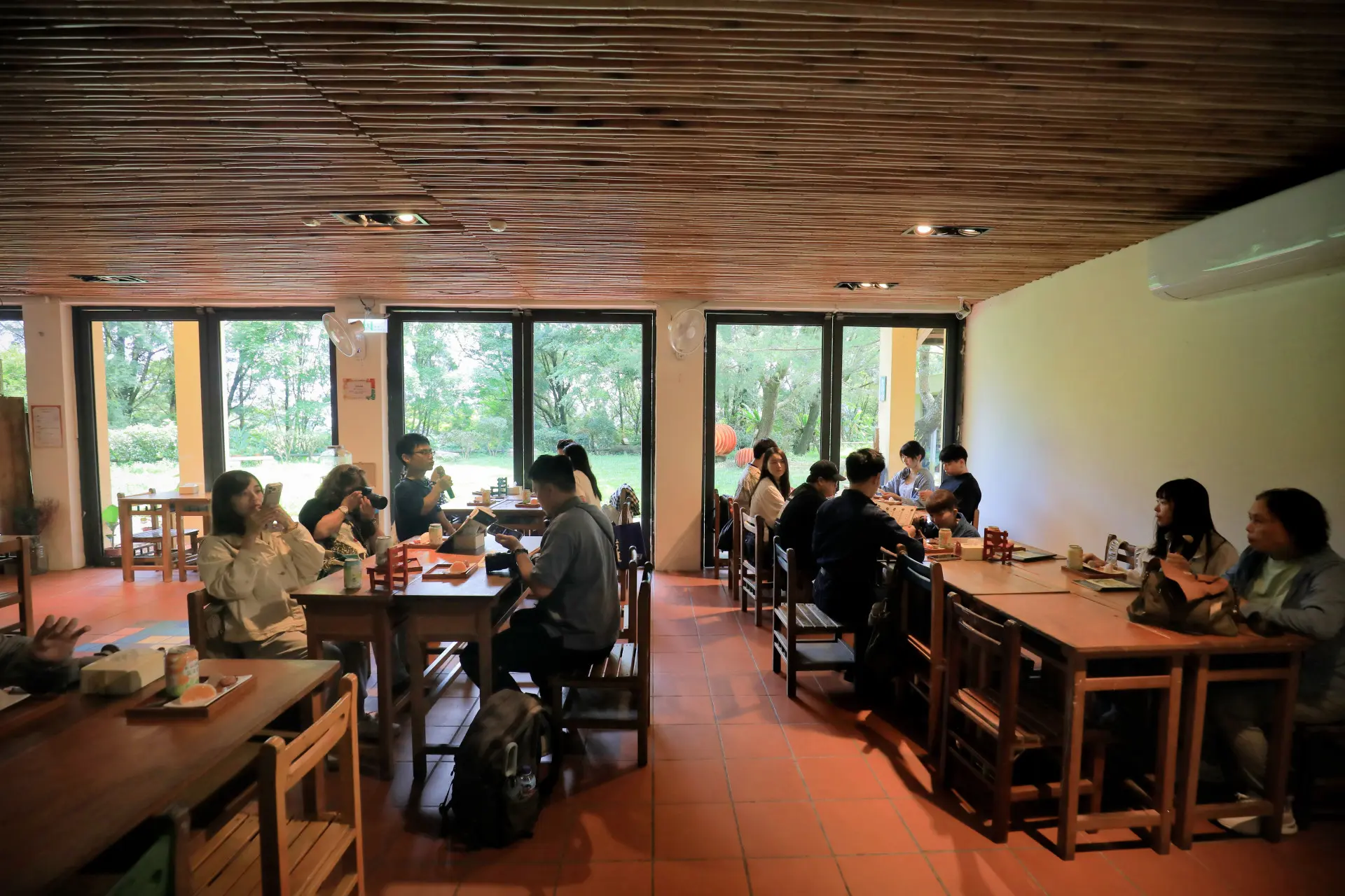 大山北月」成功融合地方飲食、山村文化與藝術策展。新竹縣政府提供