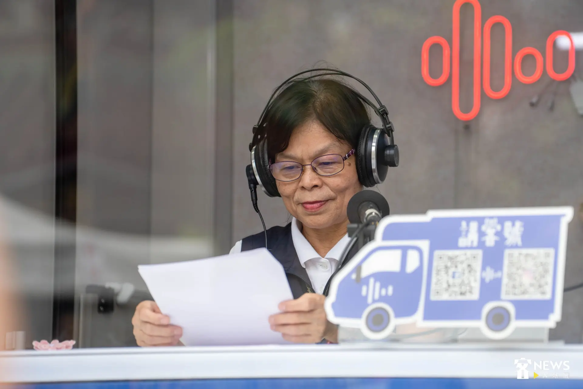 頭份市長羅雪珠，介紹頭份四月八系列活動內容及特色。范修語攝