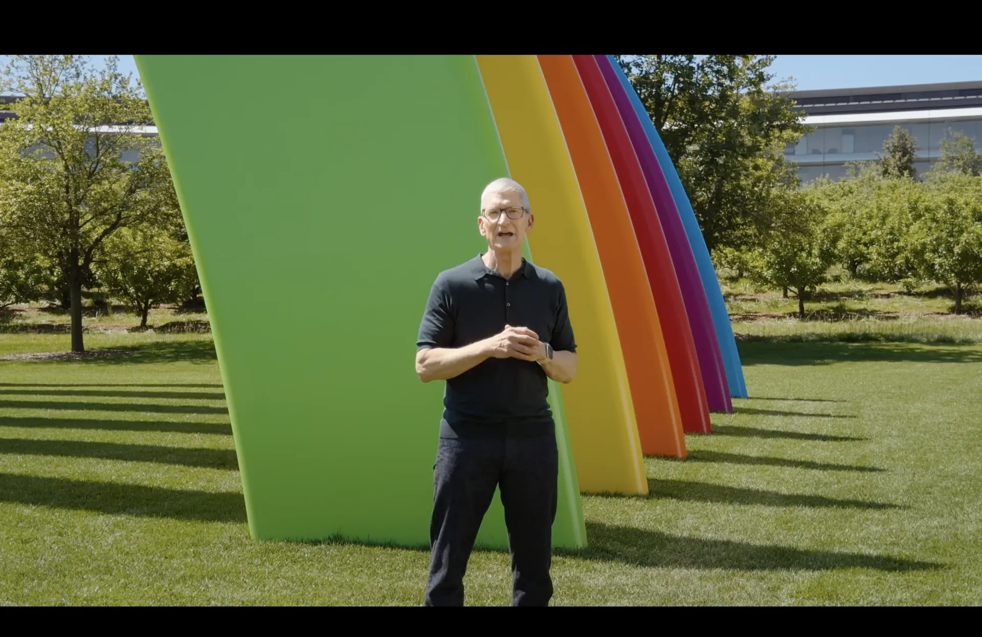 蘋果執行長庫克(Tim Cook)先前曾多次就成本上升發出警告,而這次漲價是首個具體變動。翻攝自WWDC2026影片