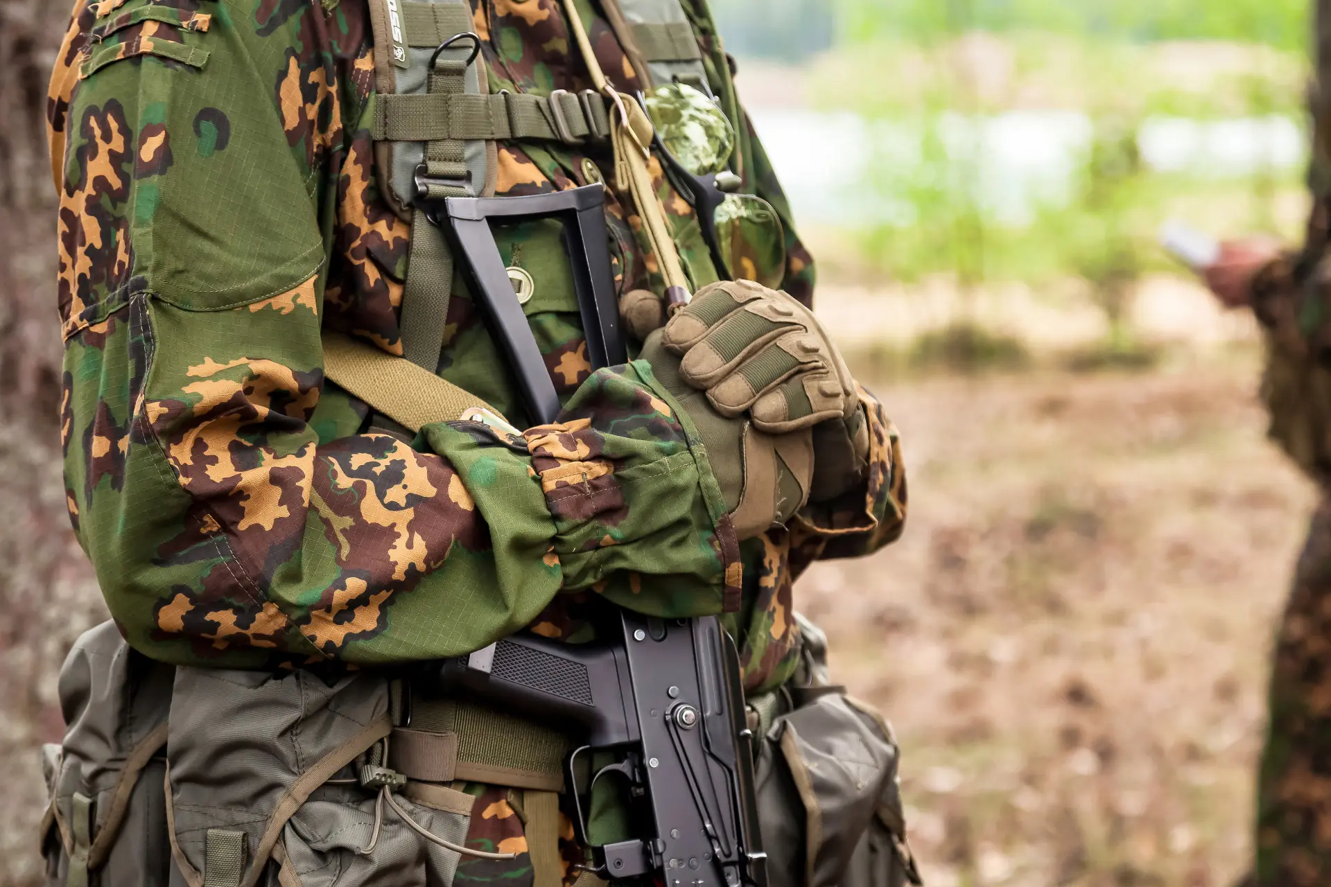 2025年全球軍事支出達2.9兆美元,按實質價格計算年增2.9%。示意圖。資料圖源envato