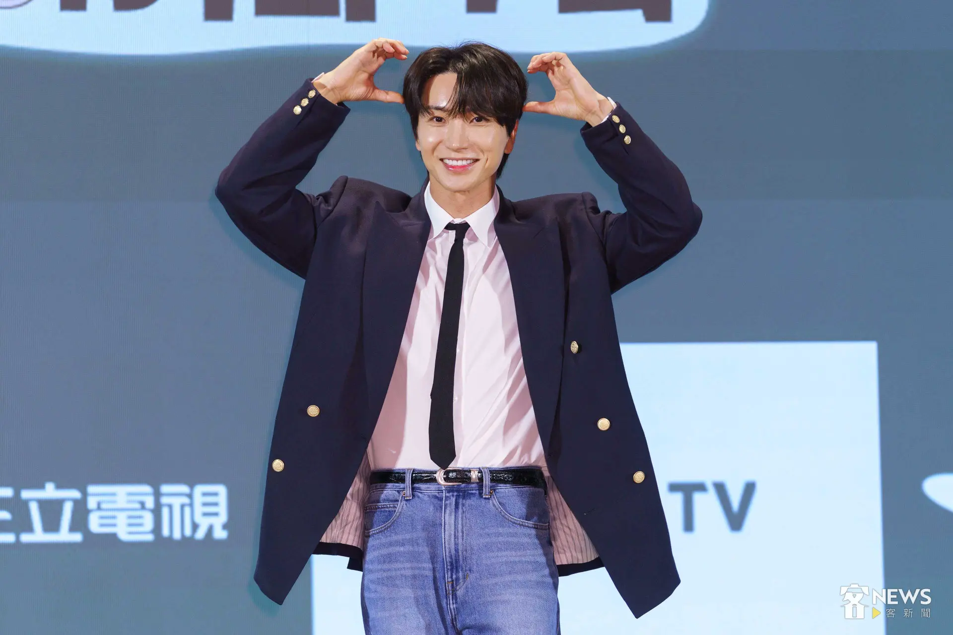 韓國天團SUPER JUNIOR隊長利特再次成為《迫降客庄 恁仔細 》主持群。李台源攝(資料照)