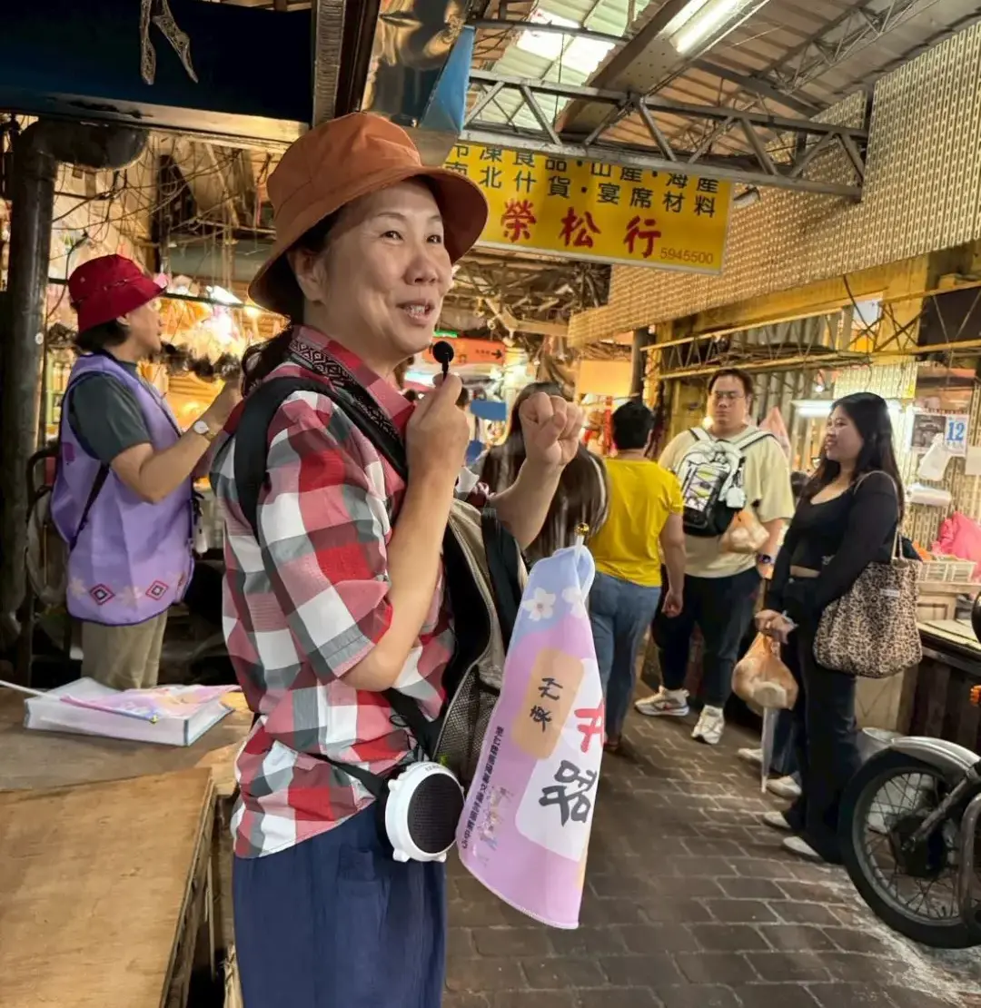 竹東女力走讀,跟著導覽走入巷弄市場聽女性故事。新竹縣政府提供