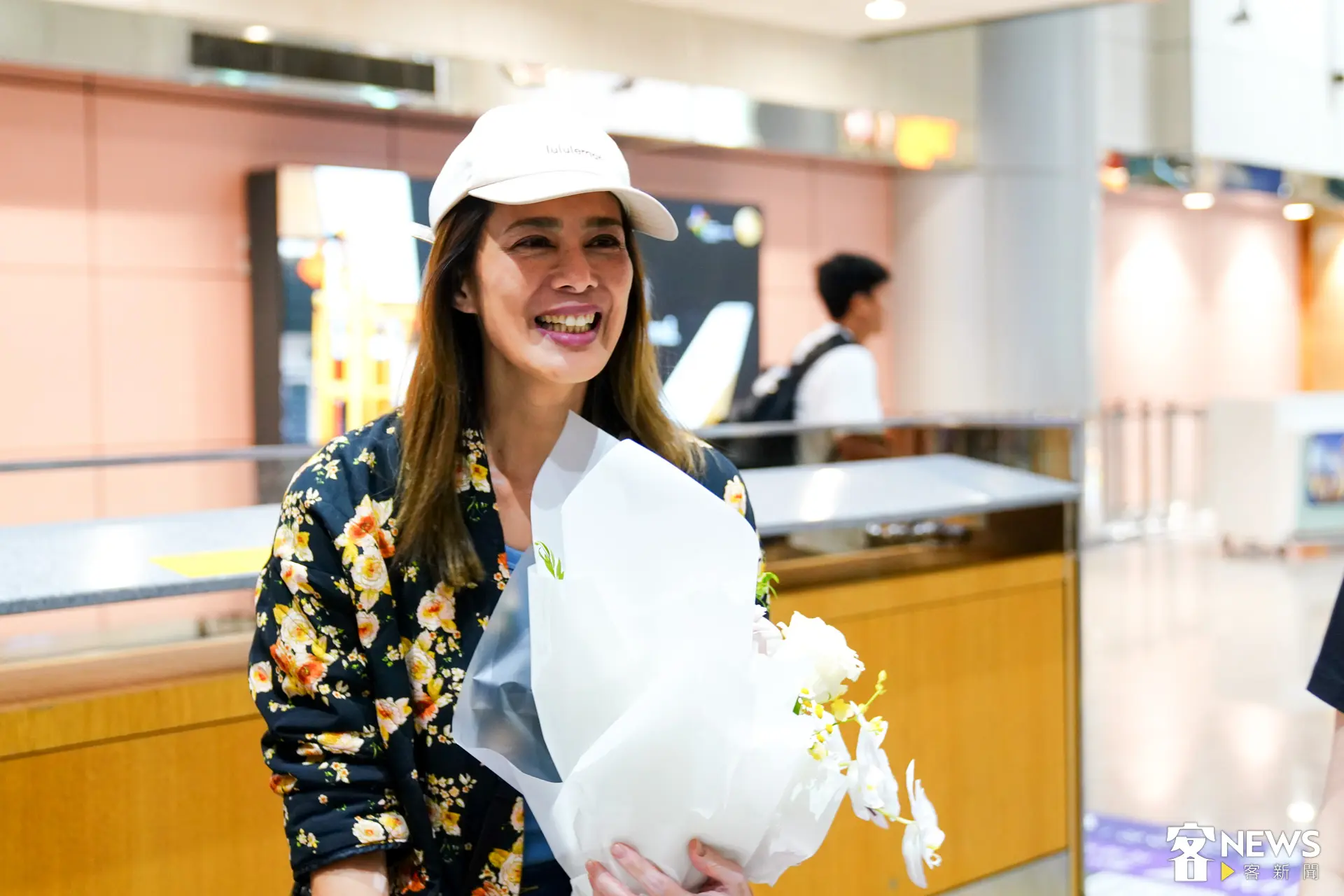 安潔兒·艾奎諾(Angel Aquino)雖然全素顏現身接機大廳,但狀態依舊保持很好。朱愷元攝