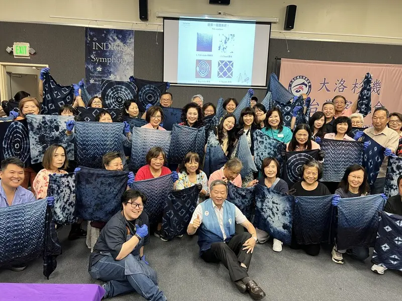 台中太平客家工藝太平藍訪問洛杉磯。中央社
