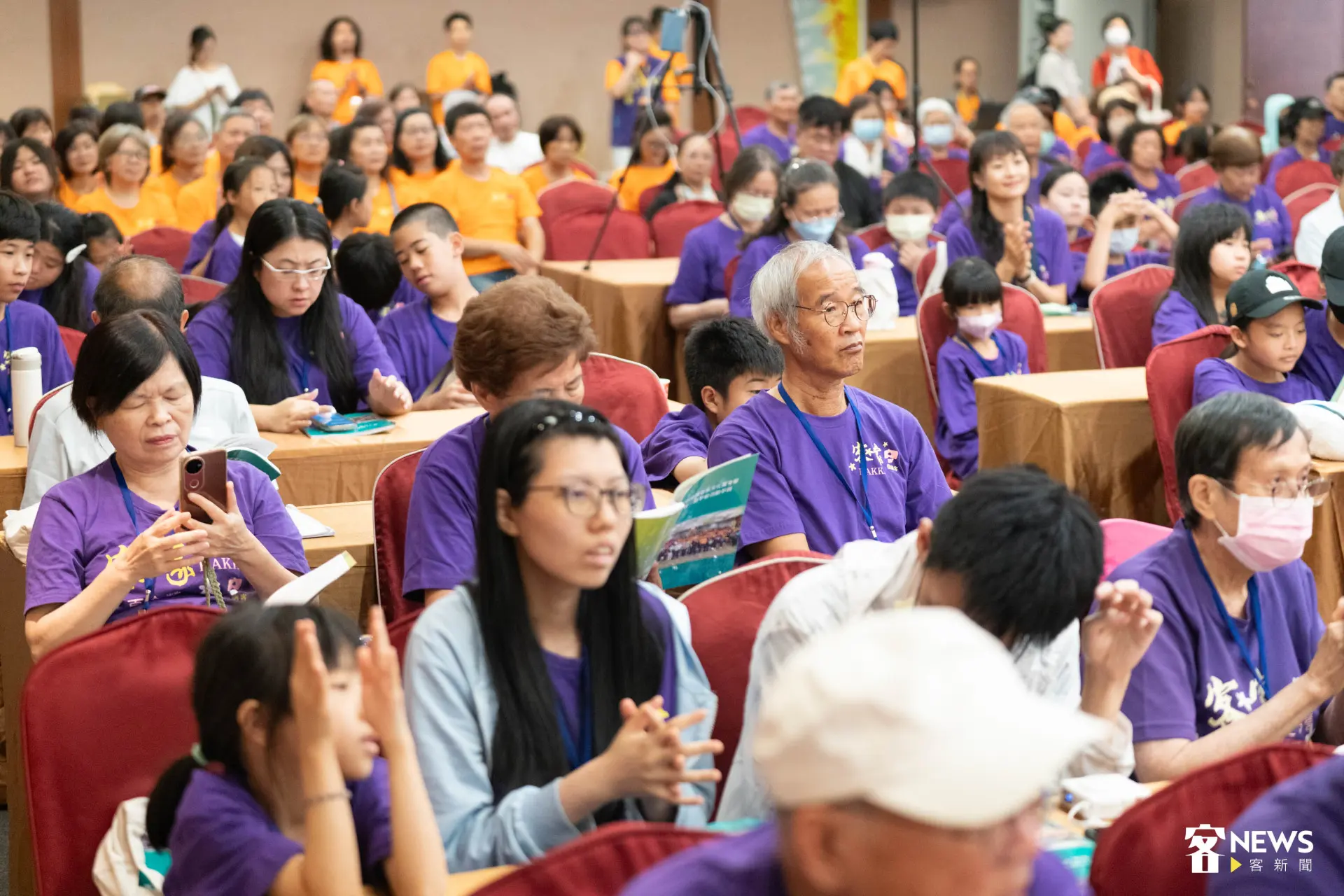 客家文化夏令營吸引許多對客家文化有興趣的民眾參與。范修語攝