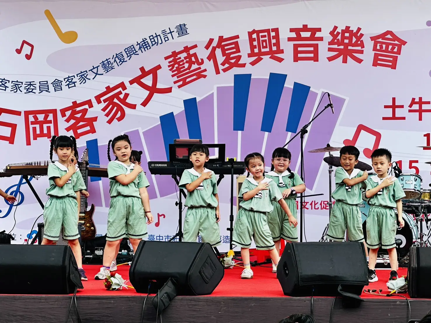 幼欣幼兒園帶來活潑可愛的客家童謠歌舞。客家委員會提供