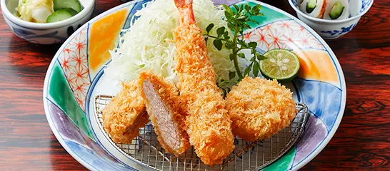 開業超過40年的老字號和食餐廳，其招牌料理是沾上麵包粉油炸的炸豬排，擁有清爽不膩的口感，加上獨家特製的沾醬，更是增添風味。