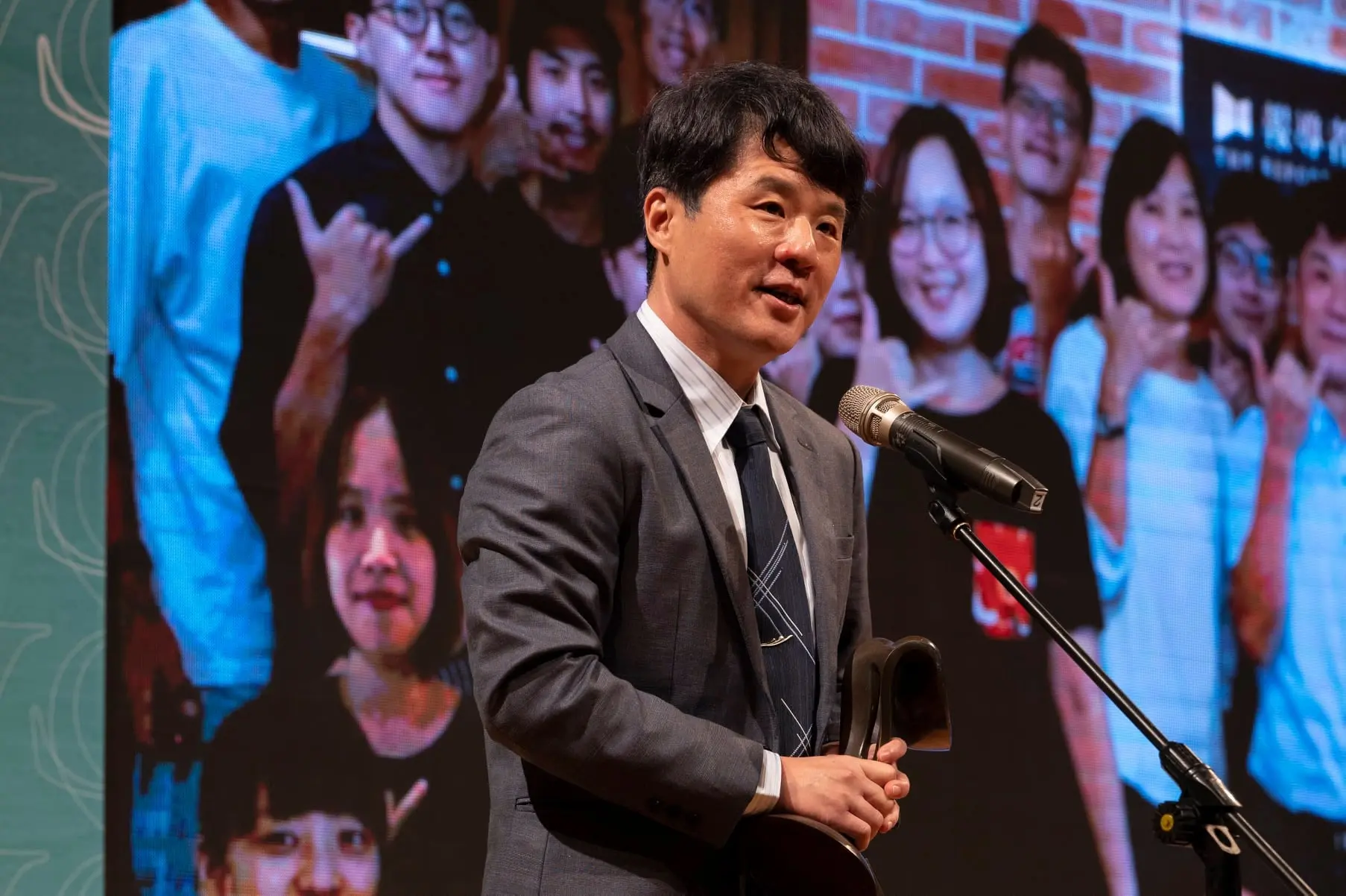 資深媒體人暨台灣首個非營利網路媒體《報導者》創辦人何榮幸也是培訓營講師之一。何榮幸提供