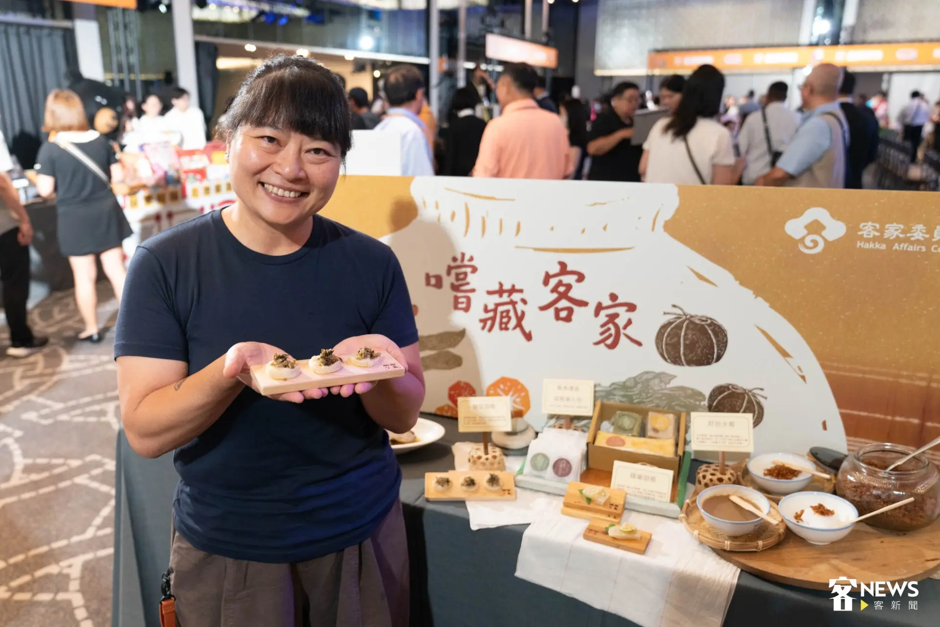 來自新竹橫山的「河堤下~晌午粄食」也將於客家館首日的「客庄金獎名店」活動登場,合夥人郭琬琤表示,屆時將邀民眾一起做粄、吃米食。范修語攝