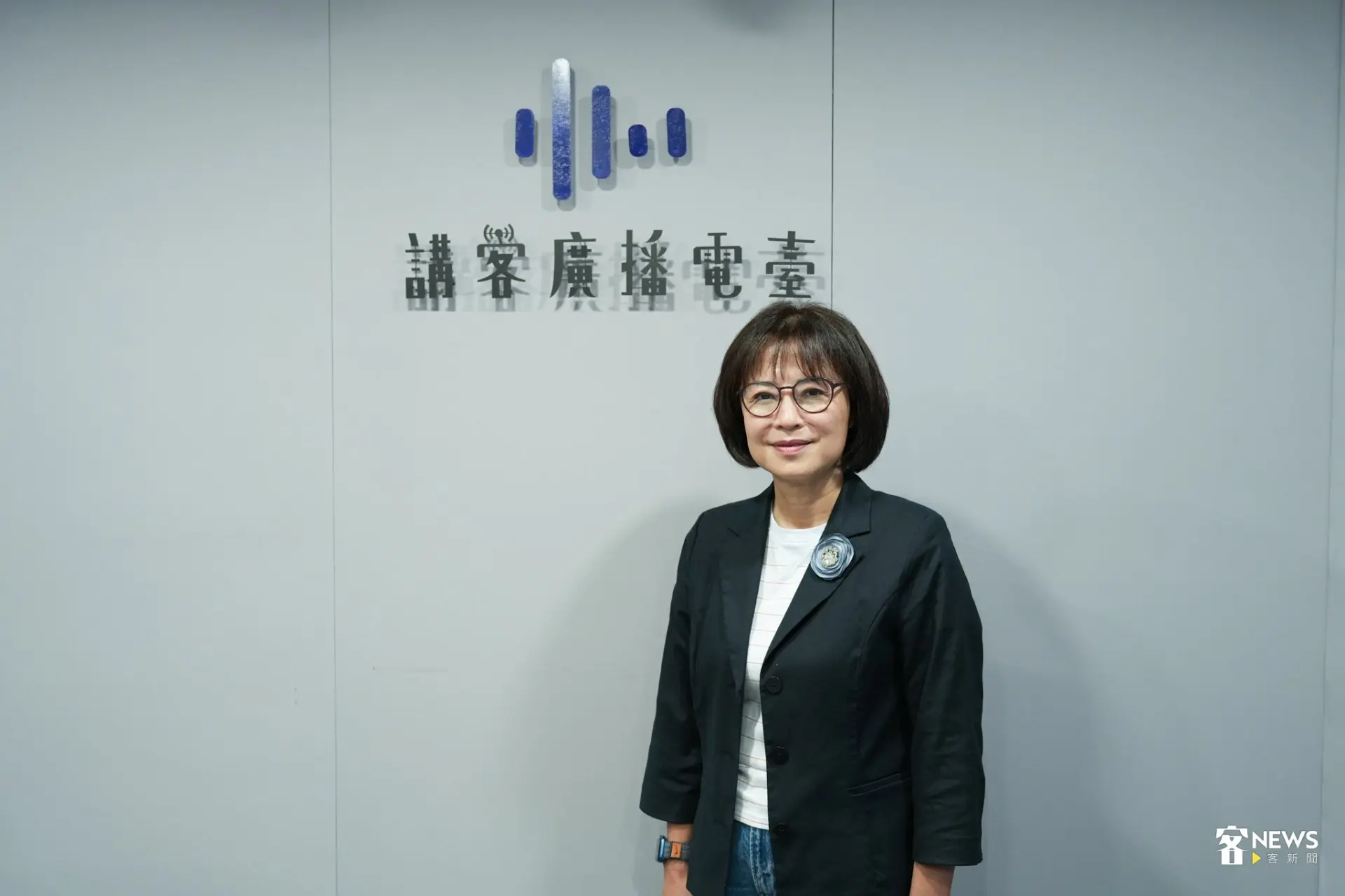 立法委員林月琴受邀講客廣播電臺「Good morning! Hakka!」節目專訪,分享新興毒品防制與失智照護議題。李台源攝