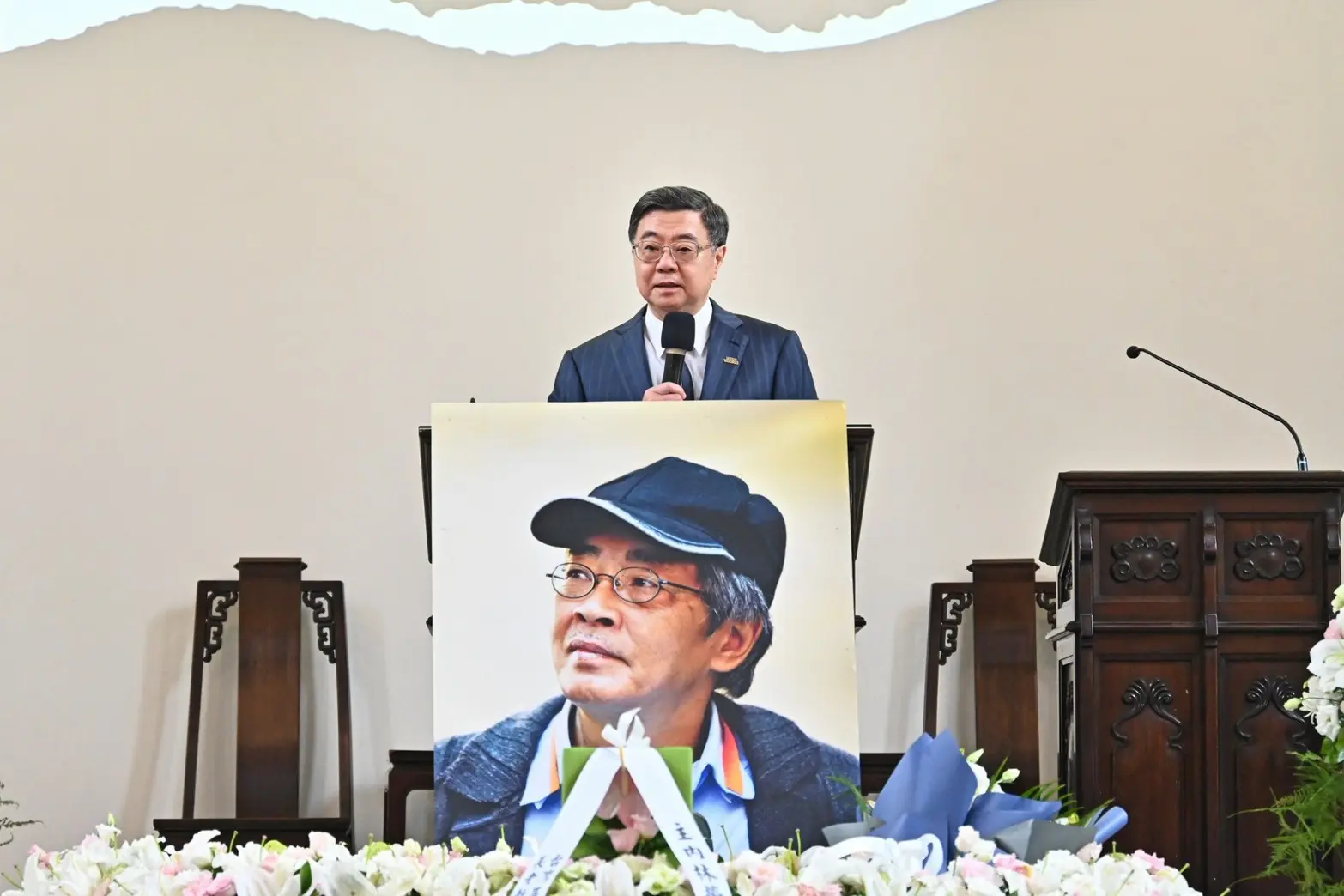卓榮泰強調，中華民國台灣永遠是自由民主的堡壘，我們守護民主、自由及人權的決心，絕對不會動搖。行政院提供