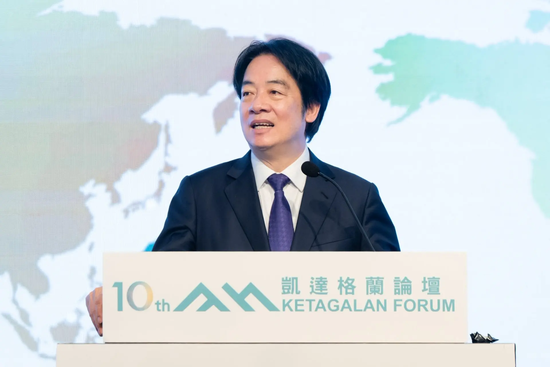 論壇上,總統賴清德以民主、和平及AI為題,向世界傳達台灣堅持不變的方向。總統府提供