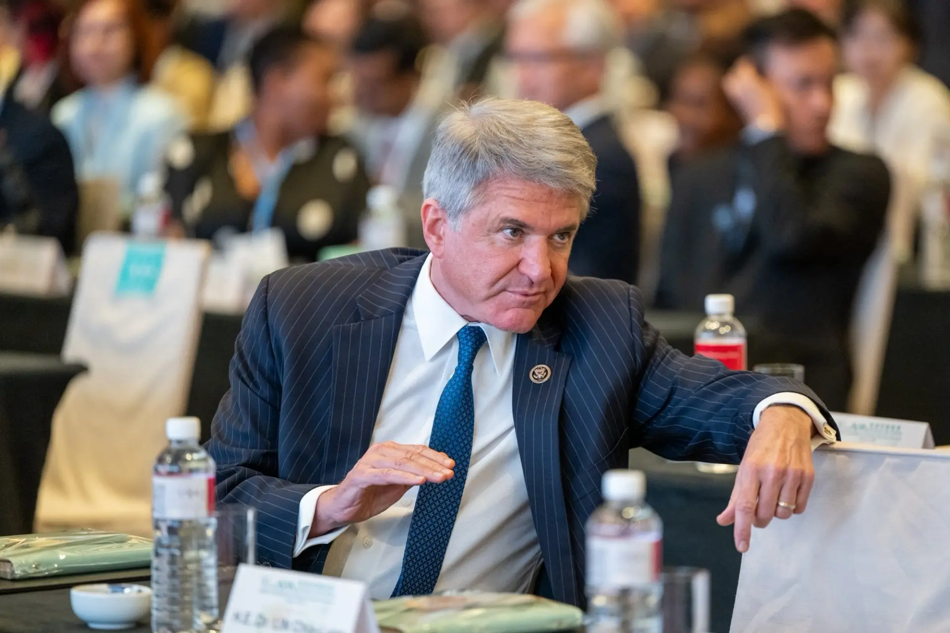 美國聯邦眾議院外交委員會榮譽主席麥考爾(Michael McCaul)出席。總統府提供