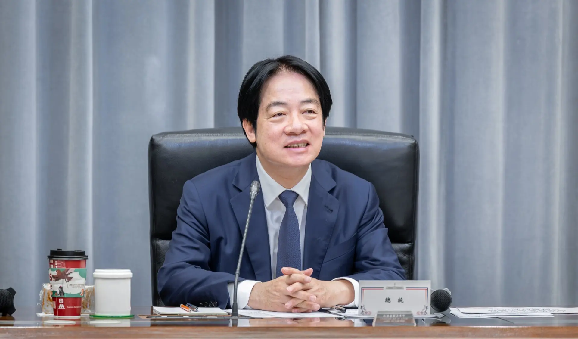 總統賴清德指出，政府明年將持續推動五項重要任務，盼照顧每一位努力打拚的台灣人，讓全民共享經濟成長的成果。總統府提供