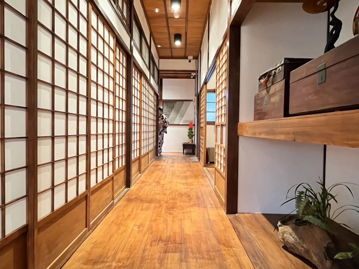 「西螺客町文化館」內設有地方治理與街長宿舍相關常設展，以及政治變遷史特展，帶領民眾認識西螺地方發展歷史。客委會提供
