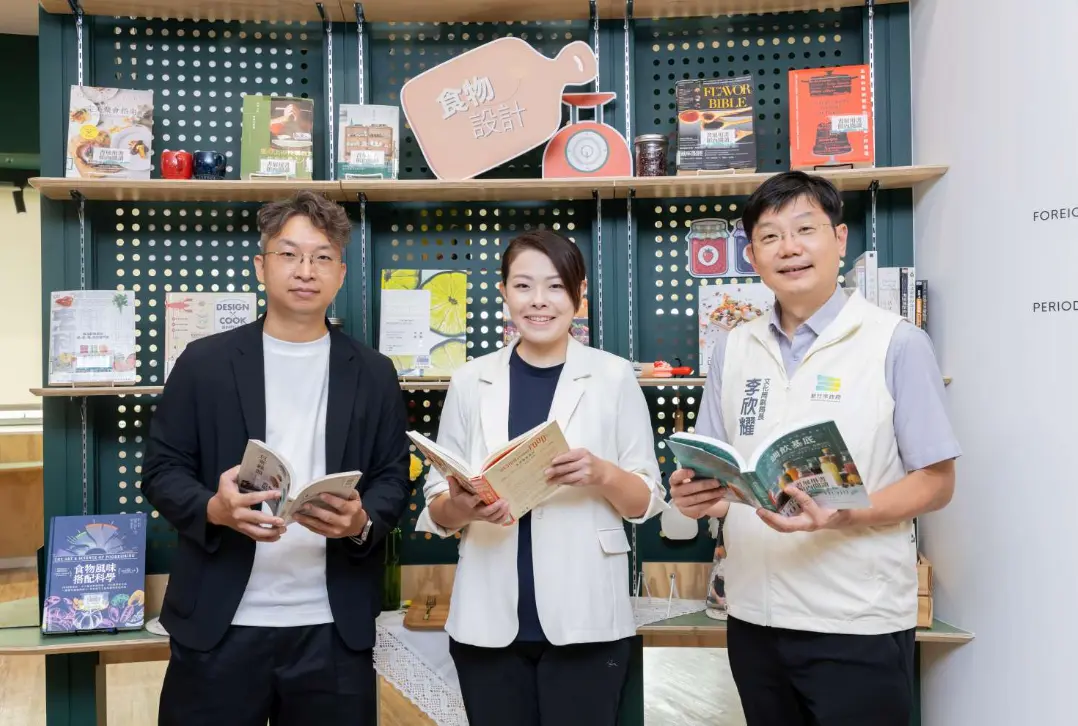 新竹市長高虹安出席市立圖書館龍山分館擴建開幕。新竹市政府提供