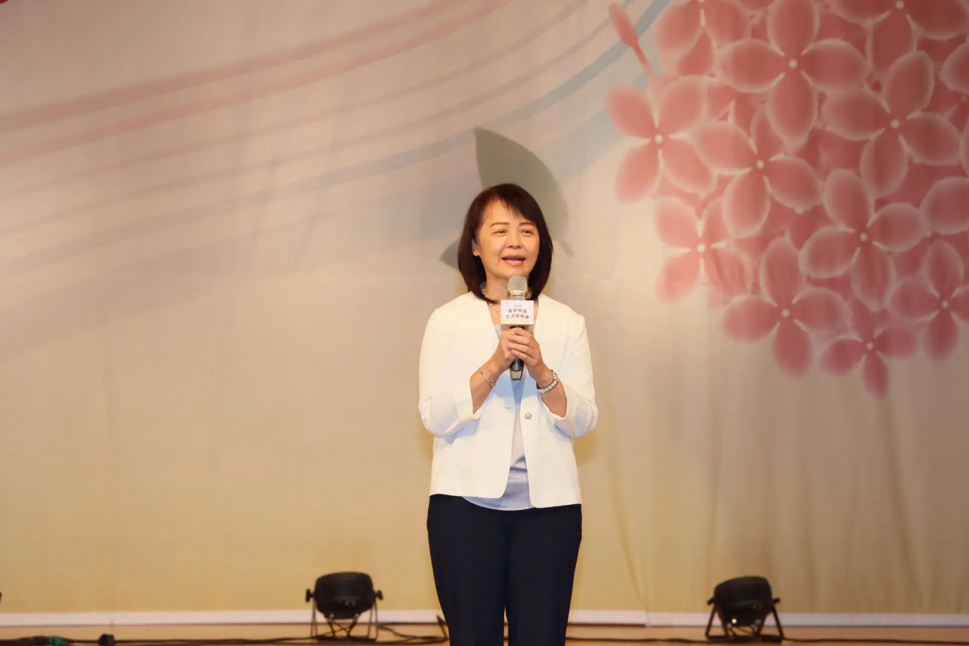 客委會副主委廖育珮表示，，希望大家在爭取名次的同時，也能從歌唱中獲得快樂。苗栗縣政府提供