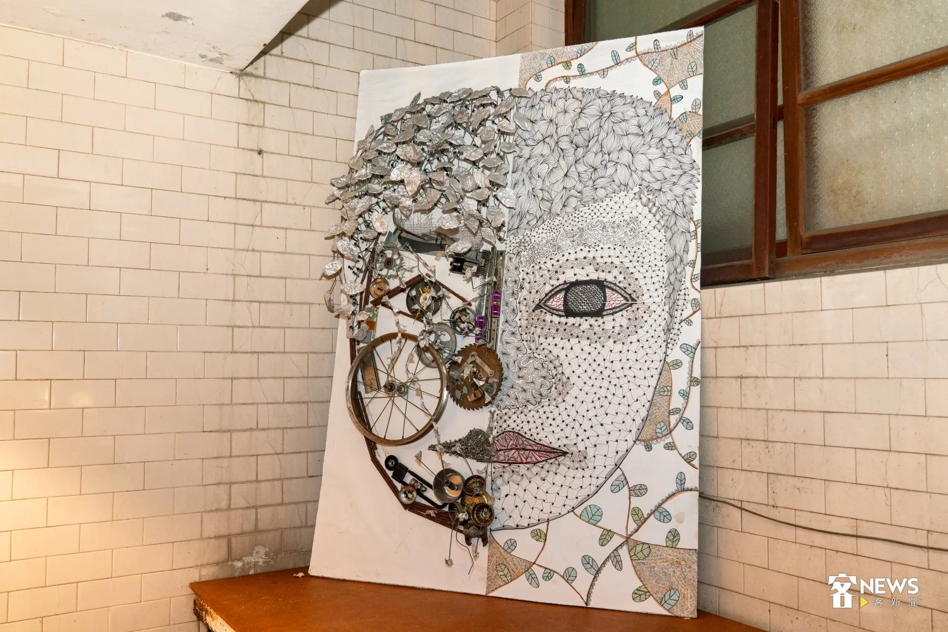 謝發群的大學作品，也納入特展中。洪藝晅攝