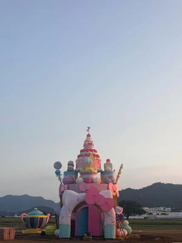 台中國際花毯節15週年　三麗鷗明星結合糕點10月登場