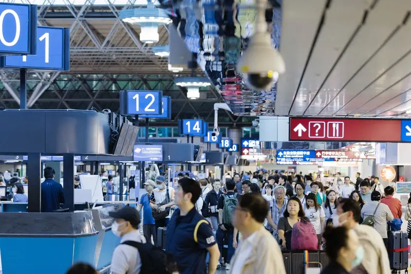 國慶連假桃機估運量日均14.7萬人次　10日上午3時段停飛