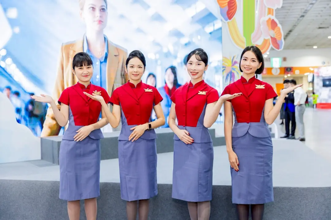 航空業者於ITF現場，提供多元航線與旅遊資訊。台灣觀光協會提供