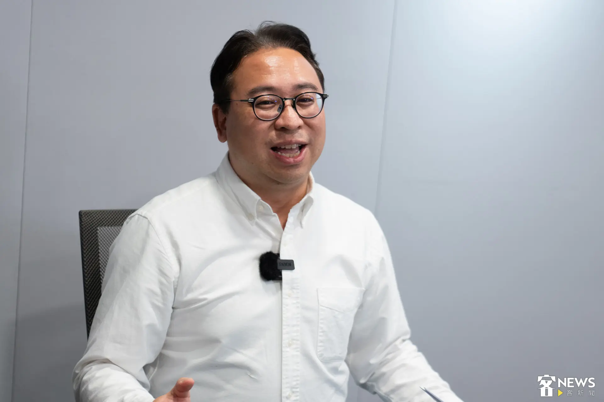 民進黨籍桃園市長候選人黃世杰從小在新屋長大,在客家庄成長的他小時候只會說客家話。廖晟文攝
