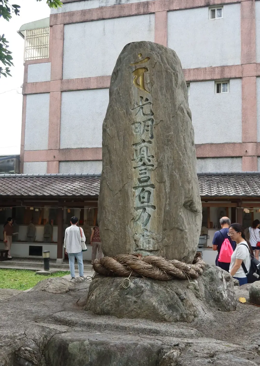 吉安慶修院的「光明真言百萬遍」,相傳唸「光明真言咒」可袪除病厄。何來美攝